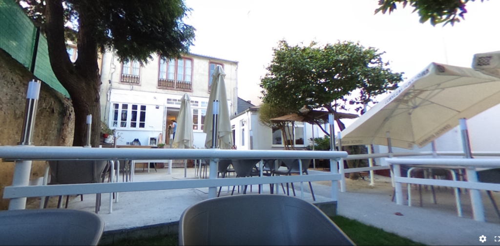 Terraza restaurante en Ribadeo